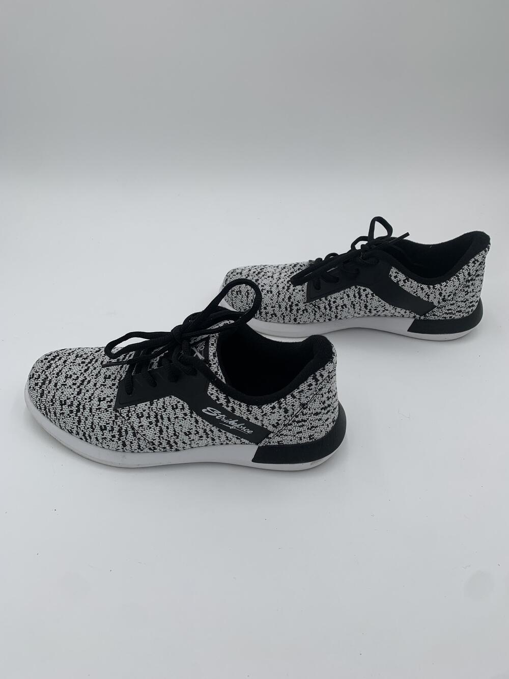 Strikeforce Lux Shoes Womens Black White Knit Bowling Sneakers Size 7.5
